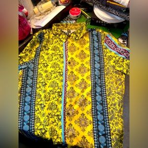 SHEIN MENS SHORT SLEEVE DRESS SHIRT. POLYESTER FEELS LIKE SILK XXL